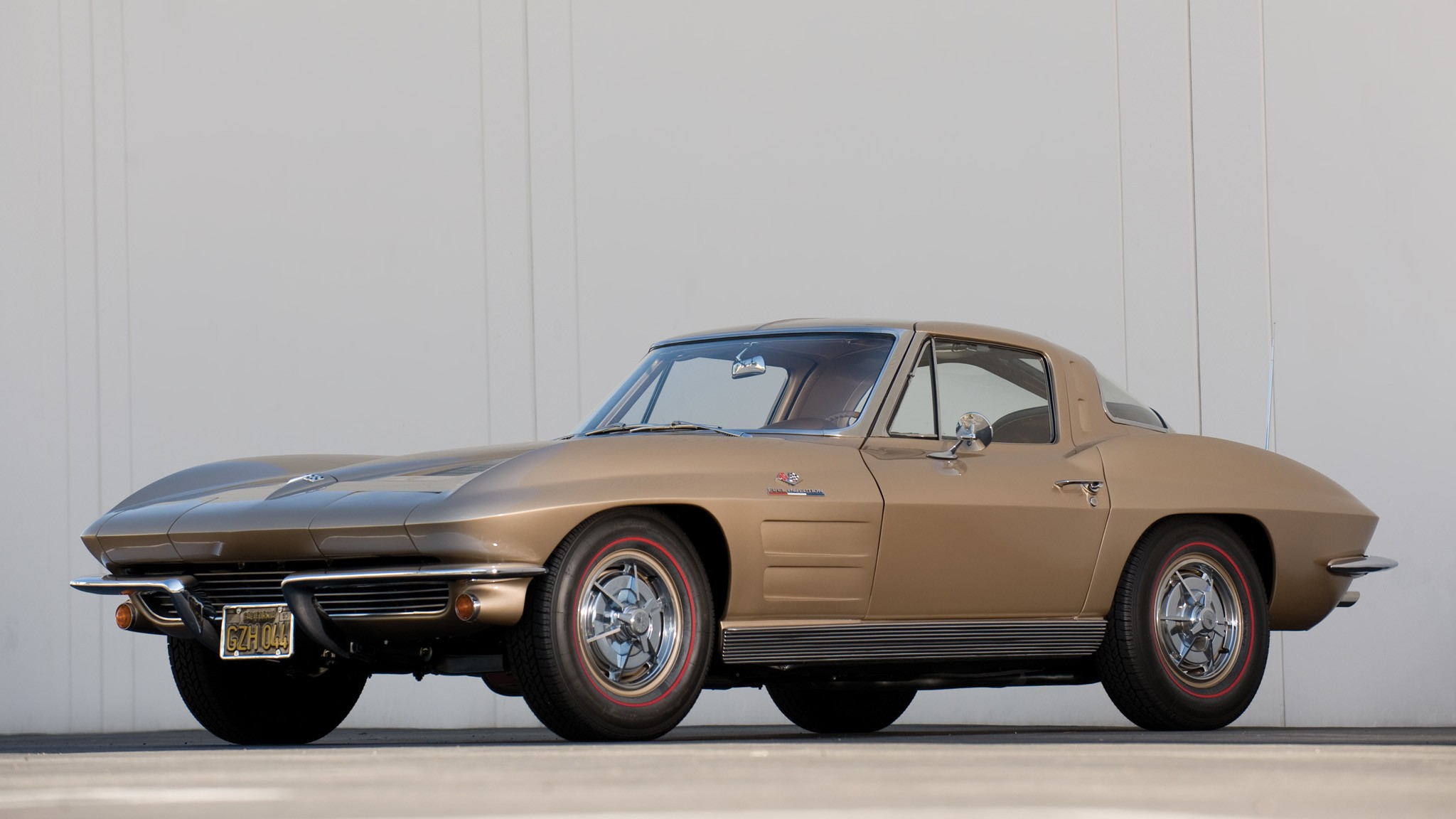 Click to Enlarge-Esc to Close Corvette Generations/C2/C2 1963 327 fuel injection.jpg
